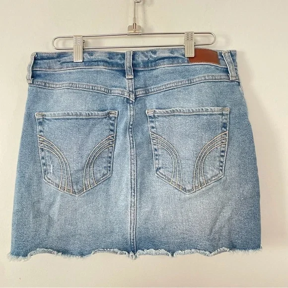 Hollister distressed denim mini skirt size 30 - Picture 4 of 5